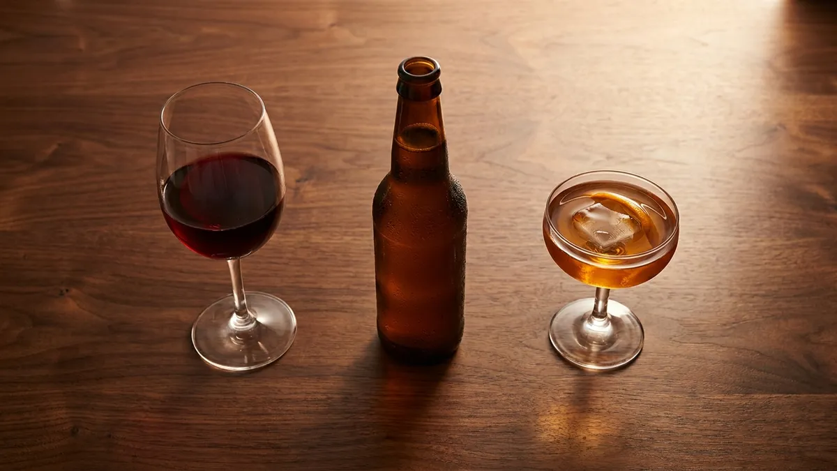 Calorie comparison chart of light white, crisp white, sparkling, light red, and bold red wines